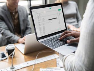 How to spot a phishing email
