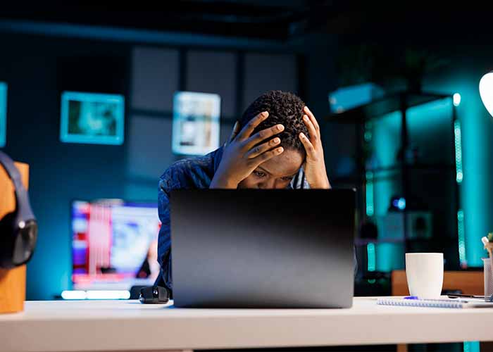 Blue screen of death (bsod) lady upset